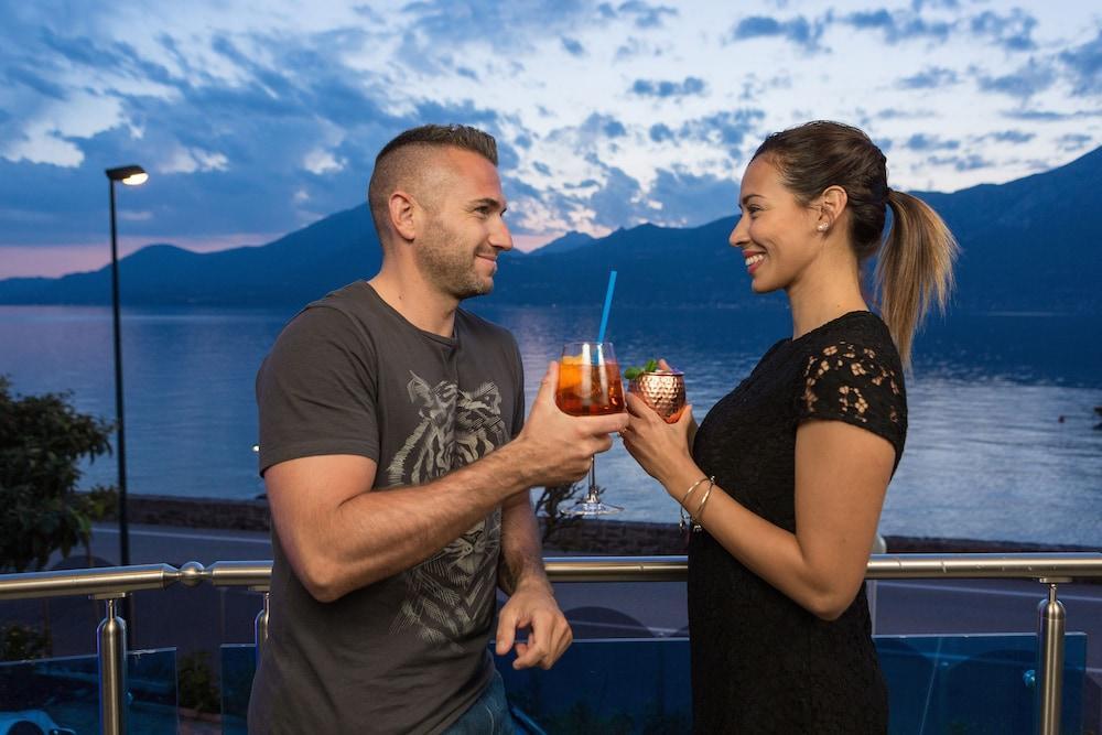 Hotel Caribe - Garda Lake Collection Brenzone sul Garda Ngoại thất bức ảnh