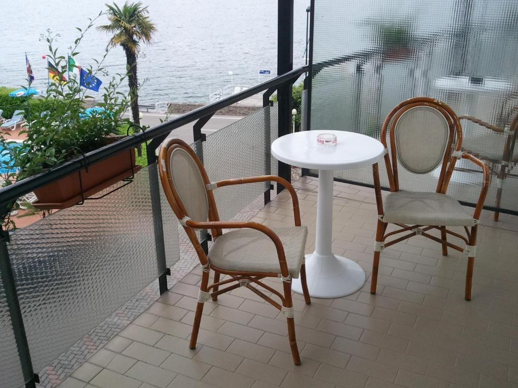 Hotel Caribe - Garda Lake Collection Brenzone sul Garda Phòng bức ảnh