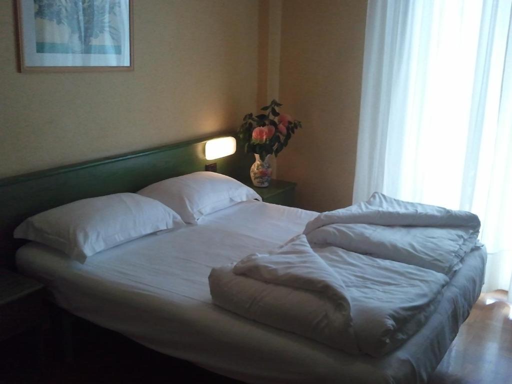 Hotel Caribe - Garda Lake Collection Brenzone sul Garda Phòng bức ảnh