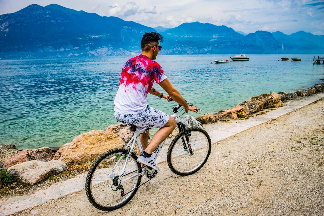 Hotel Caribe - Garda Lake Collection Brenzone sul Garda Ngoại thất bức ảnh